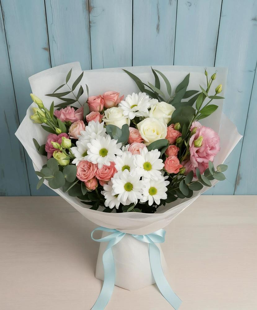 Букет цветов из: Розы, Лизиантусы и Хризантемы в Арзамасе