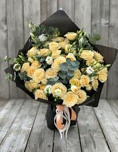 Букет цветов из:  Розы и Лизиантусы #REPLACE_PRED# Арзамасе