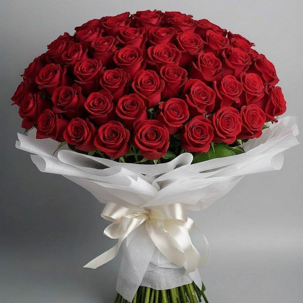 Букет 101 Красная роза Блэк Мэджик в Арзамасе