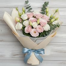 Букет цветов из:  Лизиантусы в Арзамасе