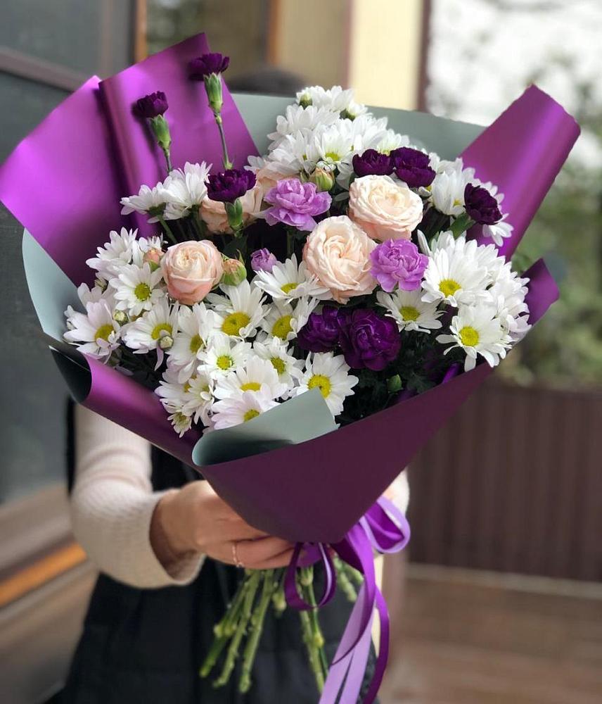 Букет цветов из: Хризантемы, Гвоздики и Розы в Арзамасе