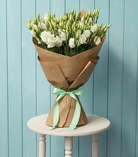 Букет цветов из:  Лизиантусы в Арзамасе