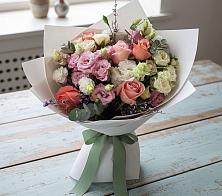 Букет цветов из:  Розы, Лизиантусы и Гвоздики в Арзамасе