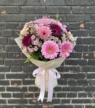 Букет цветов из:  Герберы и Хризантемы #REPLACE_PRED# Арзамасе