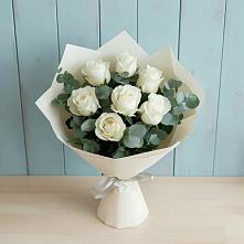 Букет Белые розы в Эвкалипте в Арзамасе