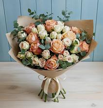 Букет цветов из:  Альстромерии и Розы #REPLACE_PRED# Арзамасе
