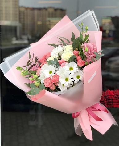 Букет цветов из: Розы, Лизиантусы и Хризантемы в Арзамасе