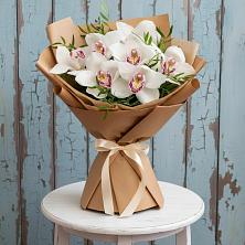 Букет цветов из:  Орхидеи и Розы в Арзамасе