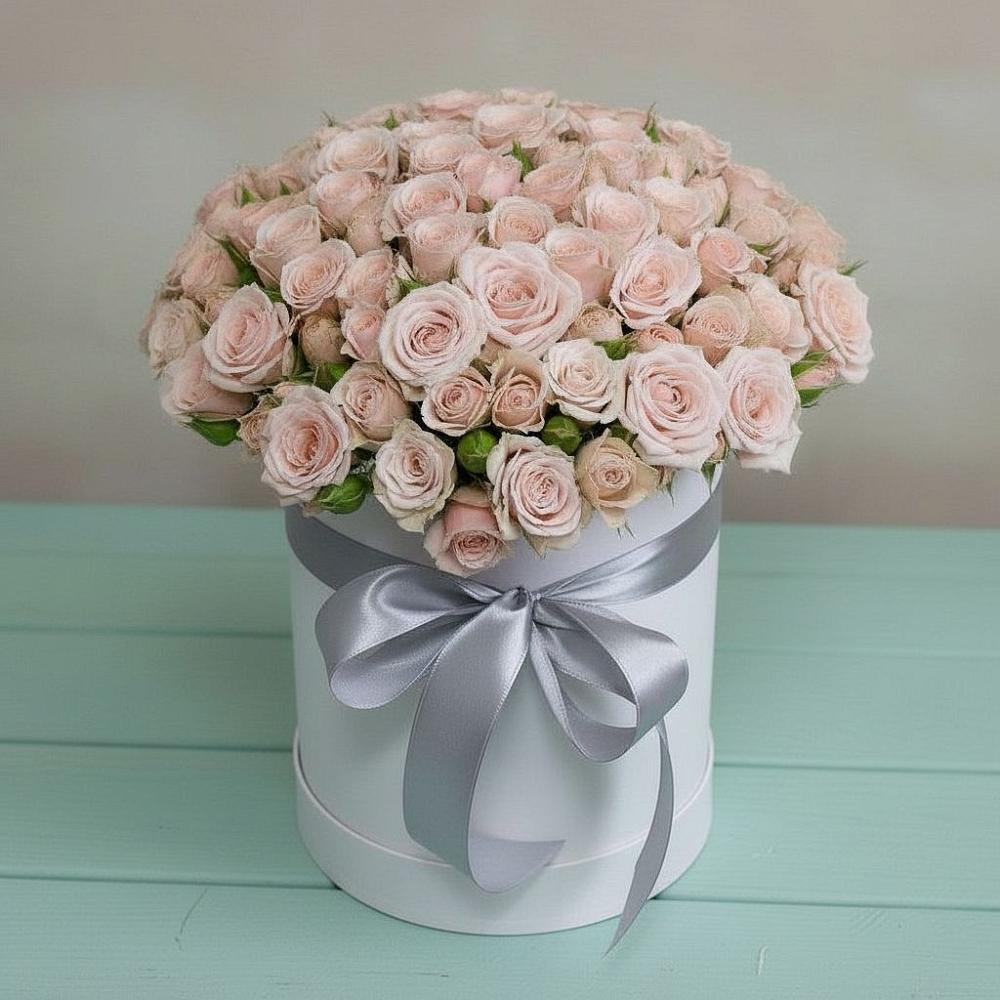 Цветочная композиция из Розы в шляпной коробке в Арзамасе